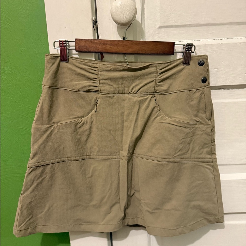 Athleta Women's Khaki Skort